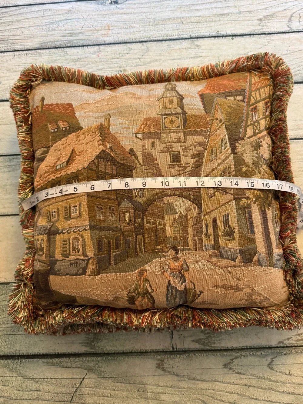 Vintage preowned woven